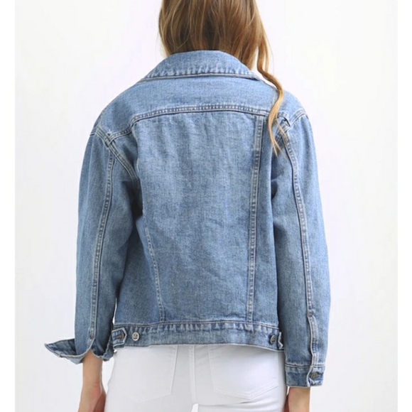 Yoga Jeans | Jude Boyfriend Vintage Wash 100% Cotton Jean Jacket Made in Canada - Picture 2 of 9